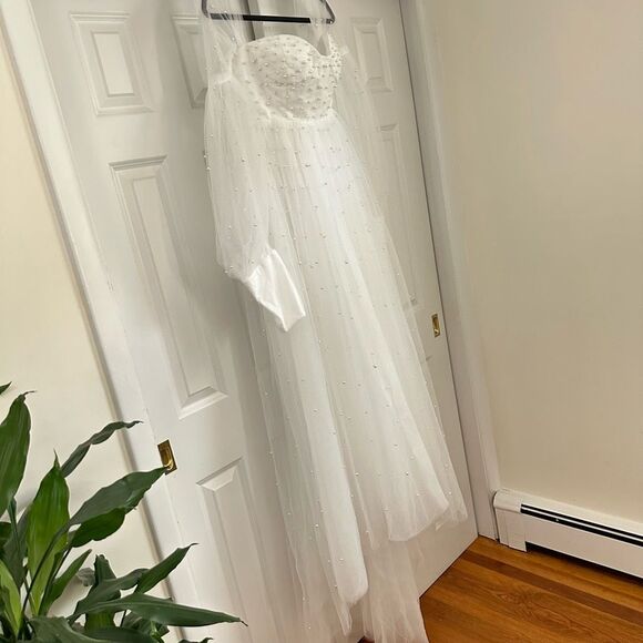 HY WHITE PEARL MATERNITY GOWN/DRESS - Picture 6 of 12